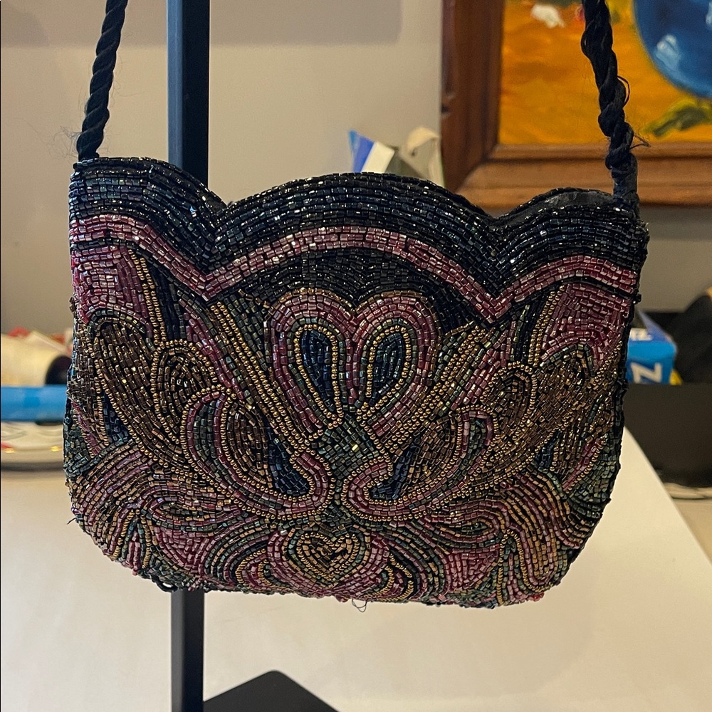 La Regale Hand Made Beaded Scalloped Handbag Purse Vintage Evening Bag Boho